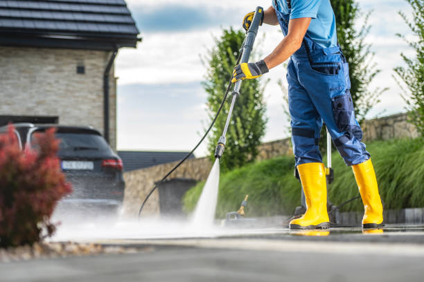 Best Commercial Building Pressure Washing  in Pine Grove, PA